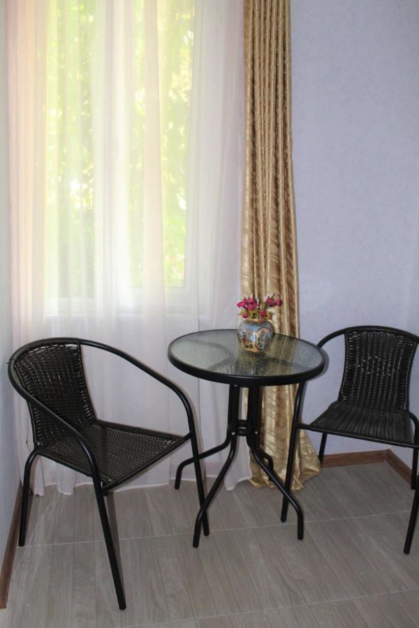 Guest House Racha Ambrolauri Kültér fotó