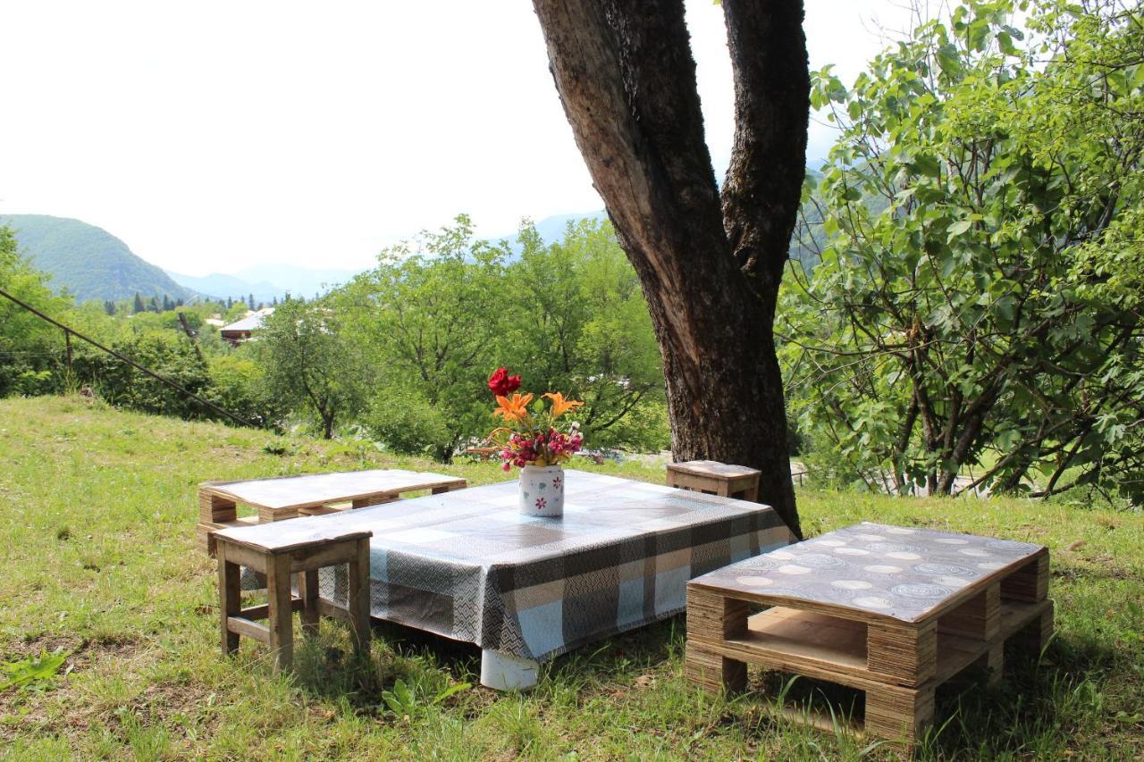 Guest House Racha Ambrolauri Kültér fotó
